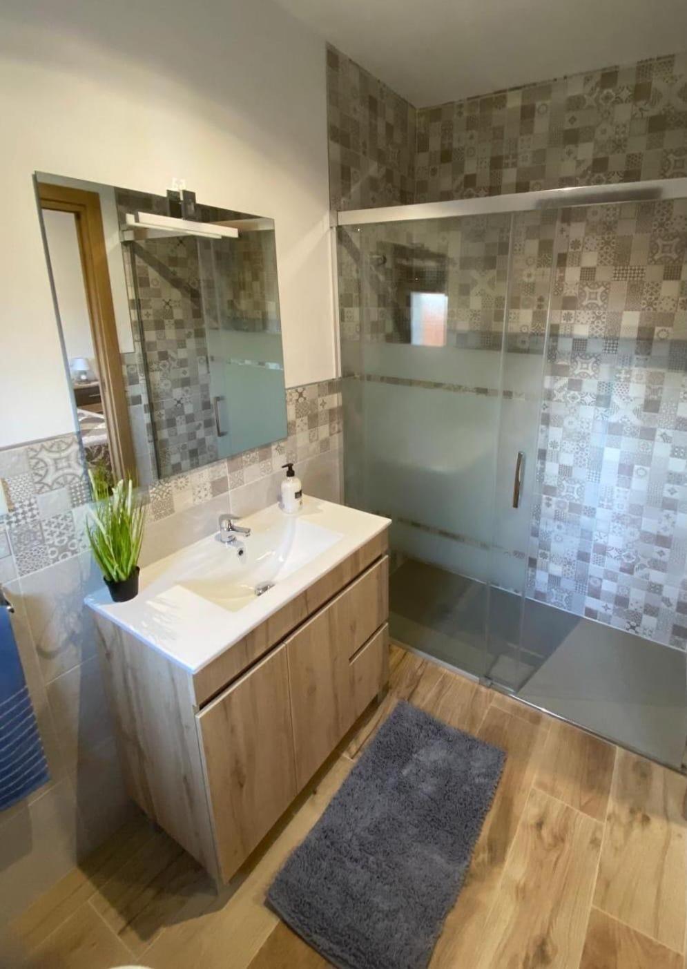 Apartament El Hondon Del Lugar Hoyos Zewnętrze zdjęcie